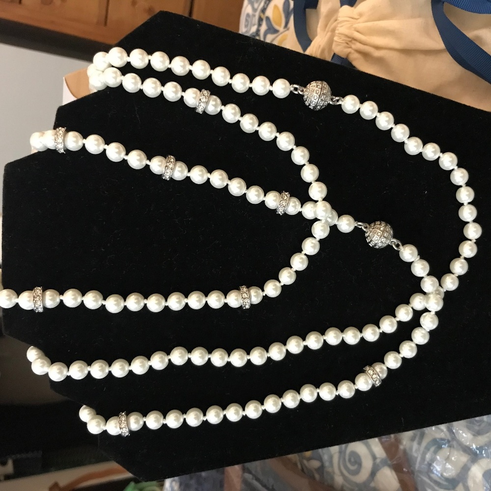 Chloe + Isabel Classic Pearl Convertible Necklace